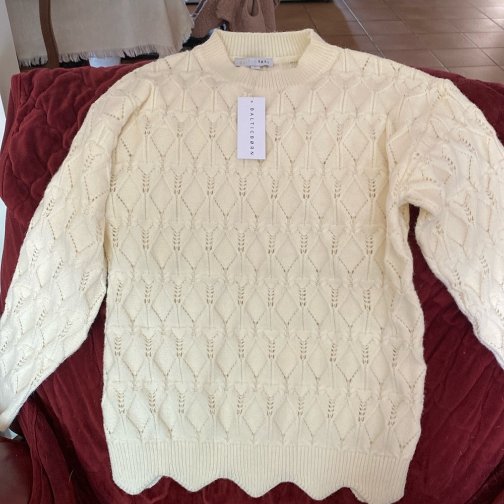 NWT precious cream color crochet sweater; long sleeves; scalloped hem